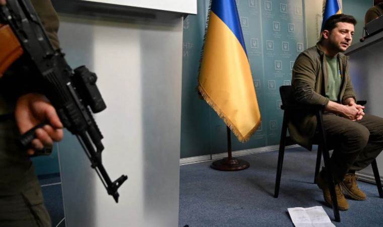 Ukraine says it caught agents for Russia plotting Zelenskiy's murder
