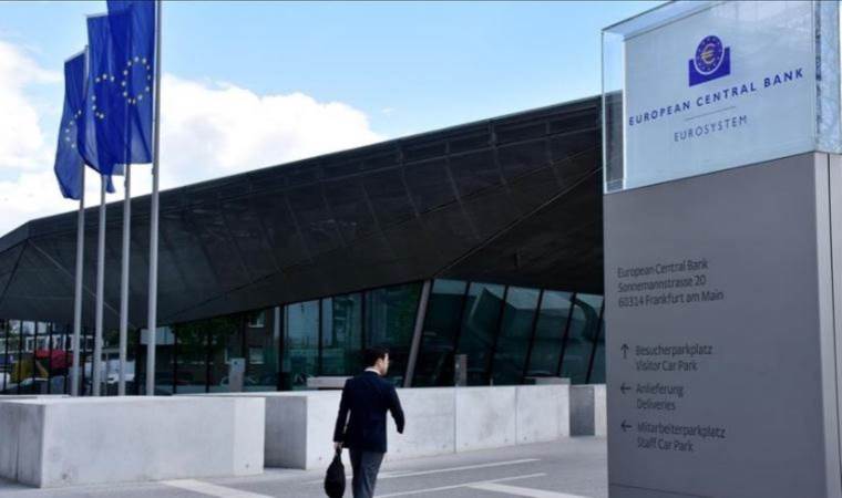 European Central Bank can gradually loosen monetary policy stance: IMF