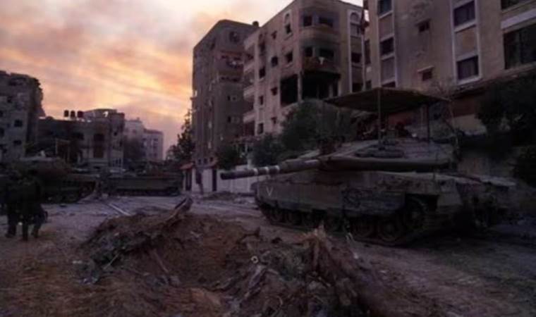 At least 17 Palestinians killed in Israeli strikes on Gaza overnight, officials say