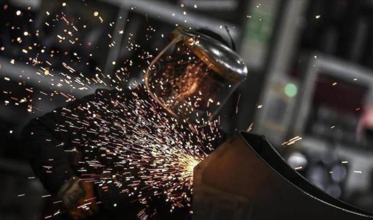Canada's manufacturing sales rise 0.4% in May