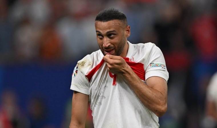 Fenerbahçe announces Cenk Tosun signing