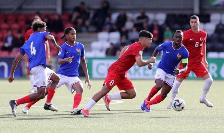 Turkish U-19 National Team falls to France