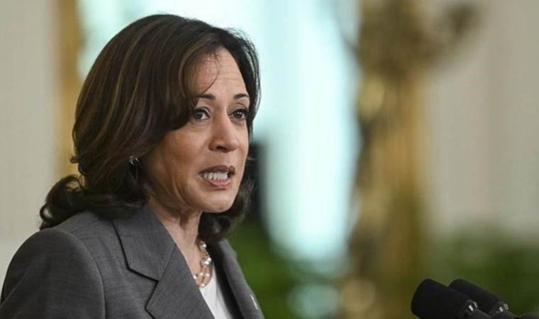 Harris' dizzying momentum Harris' dizzying momentum