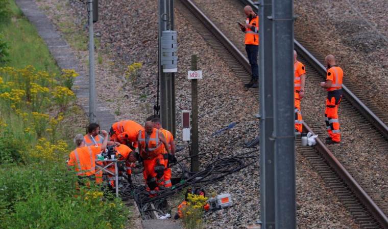 France suspects far-left groups were behind rail sabotage, minister says