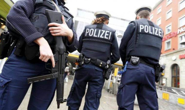 Germany arrests five suspected of war crimes in Syria