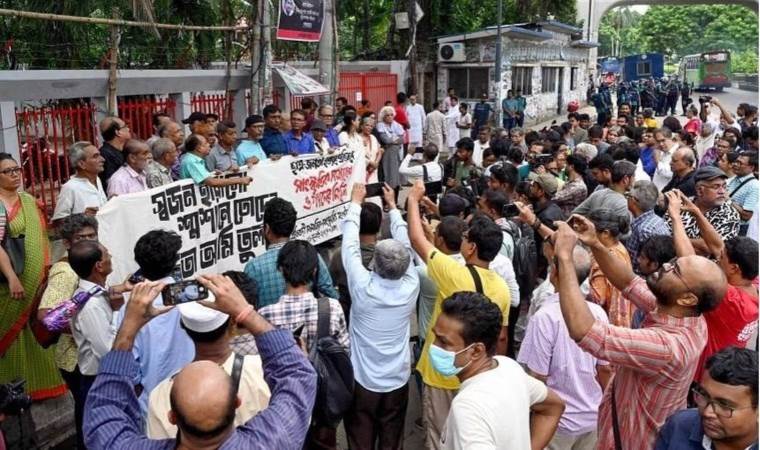 Protest organizers in Bangladesh call off demonstrations