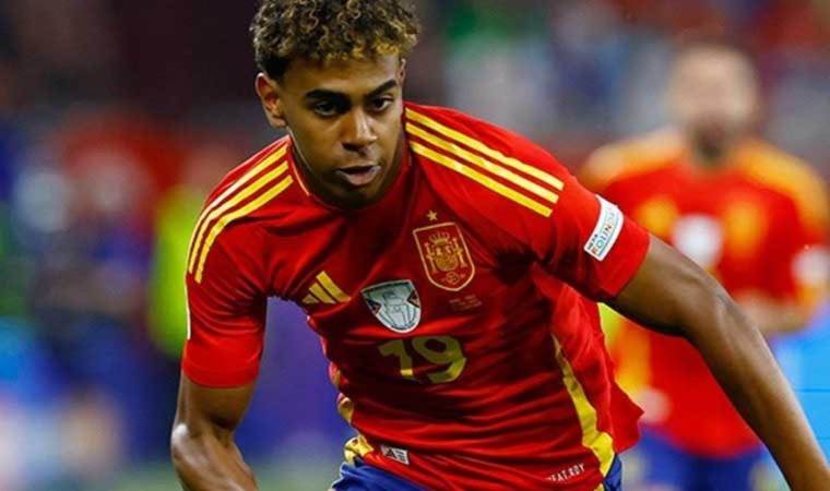 Barcelona star Lamine Yamal's father stabbed