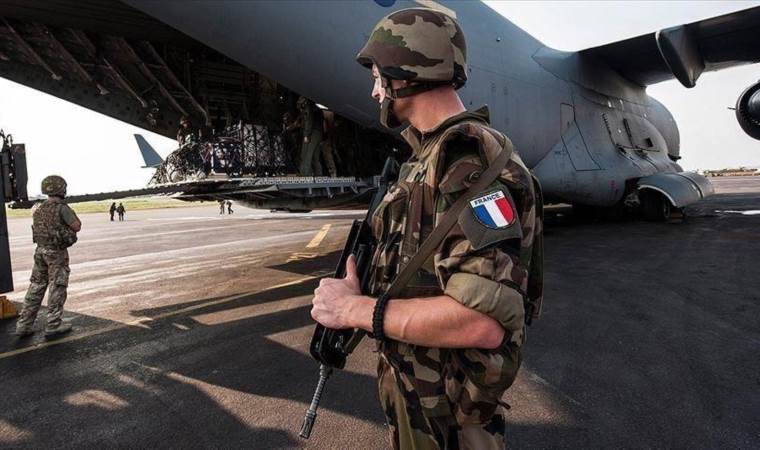 French forces depart from Abeche military base in Chad