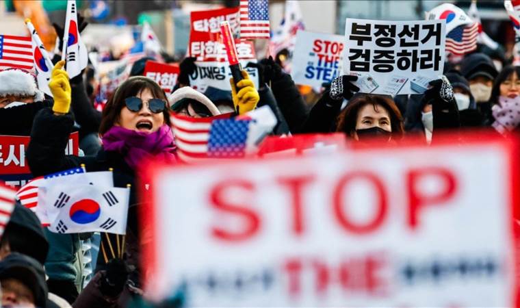 S.Korea's impeached president forgoes 1st hearing of martial law trial