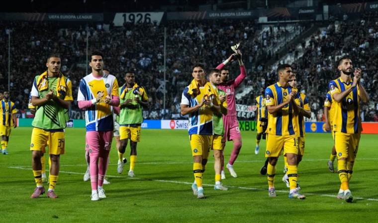 Row over Maccabi Tel Aviv fans sparks heated debate among UK politicians