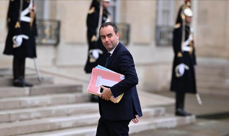 French prime minister resigns amid mounting criticism over new Cabinet