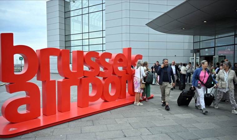 Flights temporarily suspended at Brussels Airport after