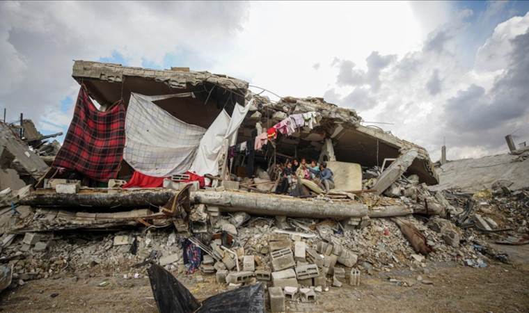 Tents sheltering displaced civilians flooded in Gaza’s K