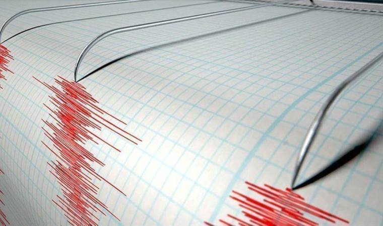 5.9 magnitude earthquake strikes off southern Philippine