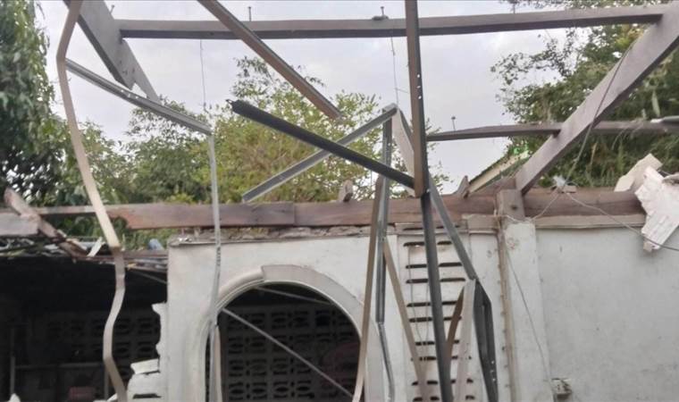 Thailand imposes martial law in border districts as clas Thailand imposes martial law in border districts as clas