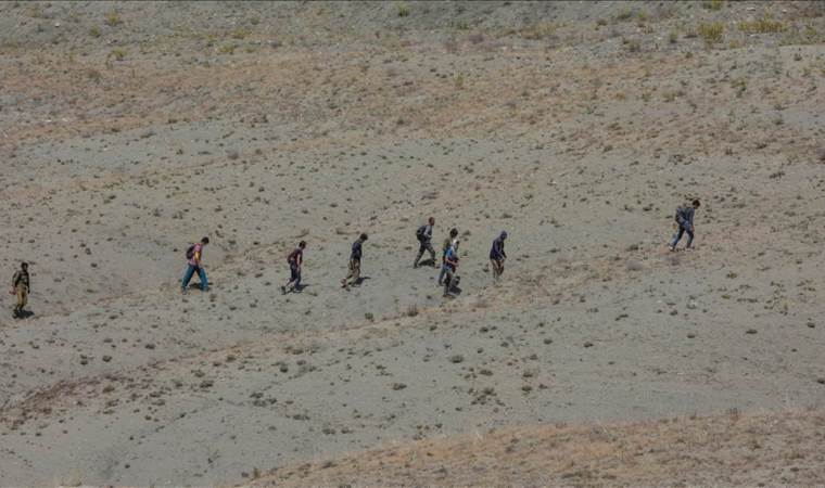 10 Afghans killed by Iranian border guards, 2 missing 10 Afghans killed by Iranian border guards, 2 missing