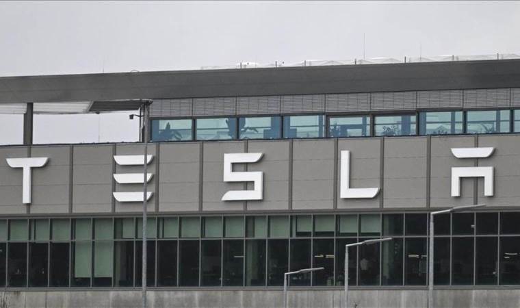 Tesla shares soar 22.6% as Trump grants tariff pause