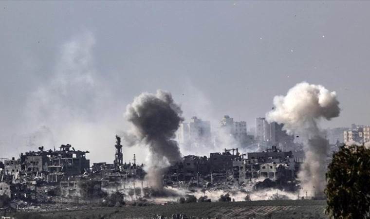 Pressure mounts on Netanyahu to end Gaza war as thousands of Israeli soldiers, academics demand prisoner swap