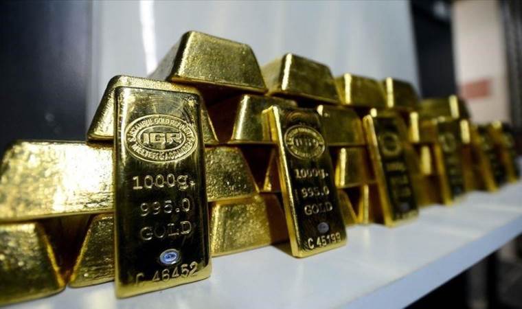Gold price exceeds $3,400 to reach new record high amid