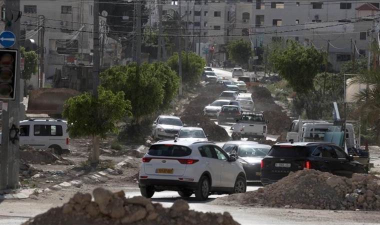 Israel bans Palestinian minister from occupied West Bank for 6 months