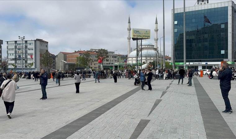 Earthquake of magnitude 6.2 shakes Istanbul, with no casualties reported