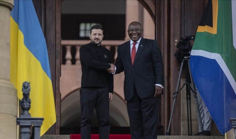 Zelenskyy partially cancels South Africa visit in wake of Russian airstrikes