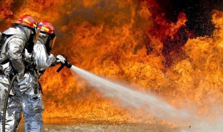 Major fire erupts at electrical substation in West Londo