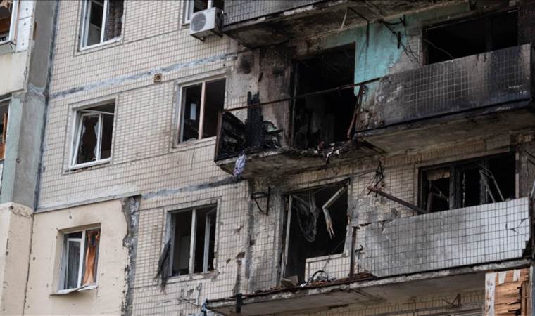 Ukraine hit by massive drone barrage, 12 killed as Moscow, Kyiv trade overnight airstrikes