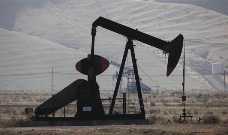 Oil prices rise as Trump delays EU tariff deadline, Russia-Ukraine conflict intensifies