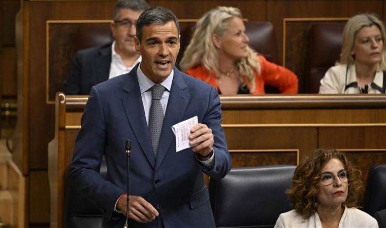 Spanish premier calls 5% increase in defense spending 'irrational'
