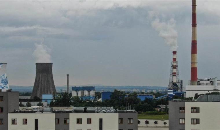 Global energy CO2 emissions hit new record in 2024