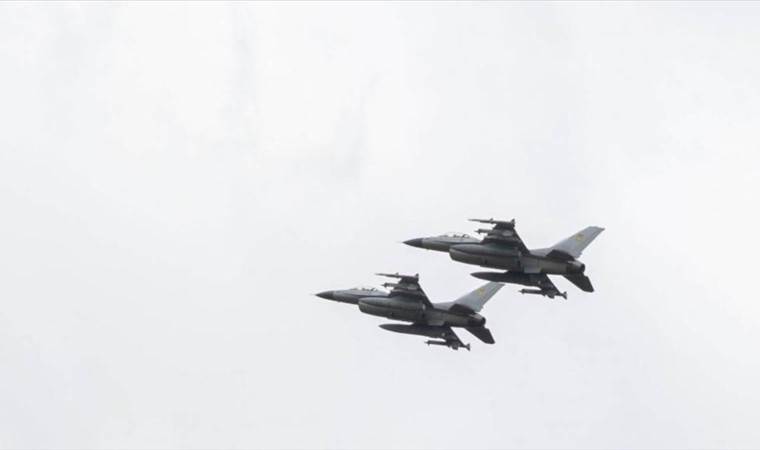 Ukraine says F-16 fighter jet lost, pilot killed, by overnight Russian airstrike