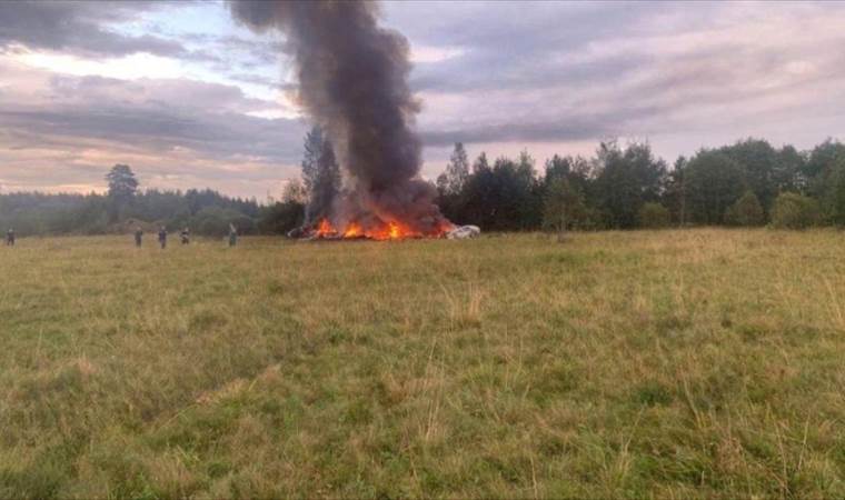 4 killed in plane crash in Moscow region