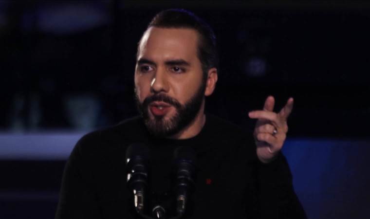 El Salvador pushes back at Mexico's claim that drug-smuggling aircraft took off from Salvadoran soil