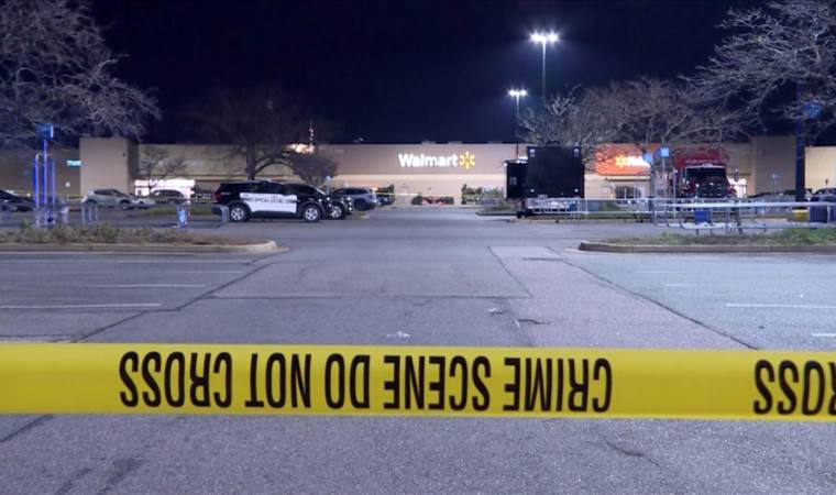 11 injured in stabbing at Walmart in US, suspect in custody
