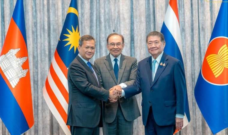 Thailand, Cambodia agree to 'immediate, unconditional' ceasefire