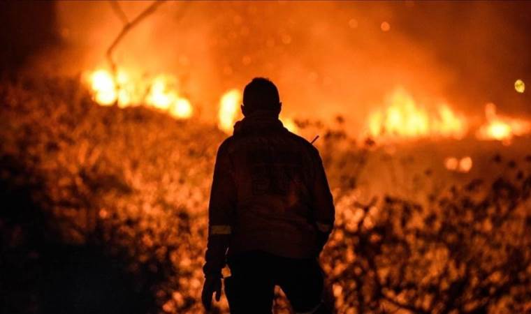 Wildfire on Greek island of Crete prompts evacuation of 1,500 residents, tourists