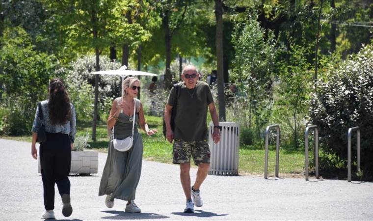 Heat wave in Balkans to ease, while wildfires continue in some areas