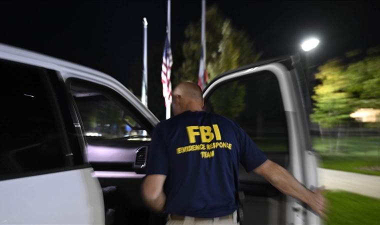 FBI, Utah authorities continue manhunt after fatal shooting of conservative activist Charlie Kirk