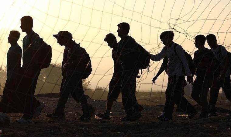 Asylum applications in EU fall 23% in 1st half of 2025