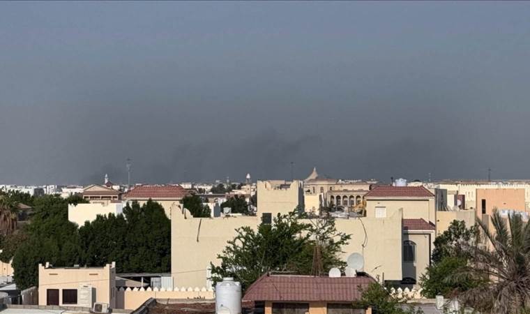 Explosions rock Qatari capital Doha amid reports of Israeli strike on Hamas leaders