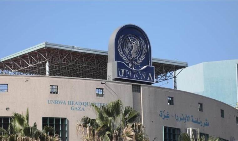Ben-Gvir leads Israeli forces to demolish UNRWA building