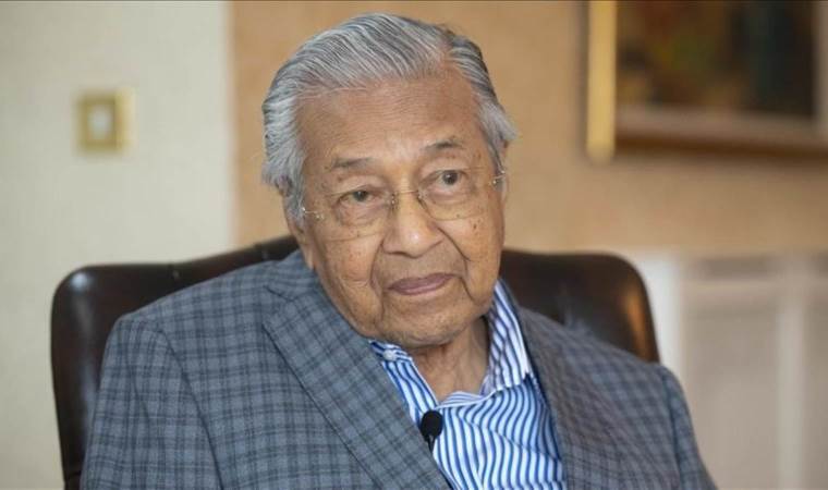 Malaysia’s 100-year-old ex-Premier Mahathir hospitalized