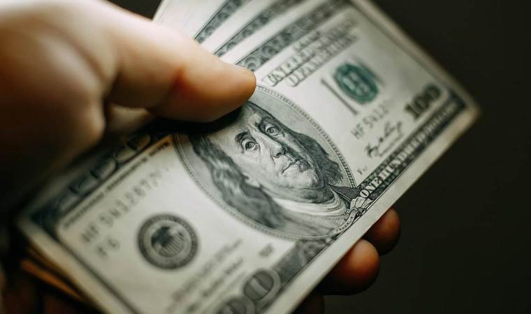 Strong US dollar, mounting energy costs work against Strong US dollar, mounting energy costs work against