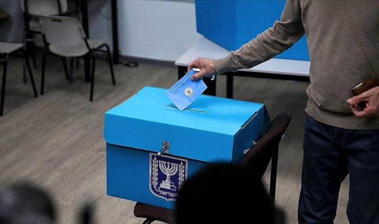 Netanyahu’s bloc projected to secure 54 seats, Eisenkot Netanyahu’s bloc projected to secure 54 seats, Eisenkot