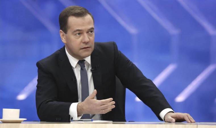 Russia’s Medvedev warns ‘blocking’ Rassvet satellite Russia’s Medvedev warns ‘blocking’ Rassvet satellite