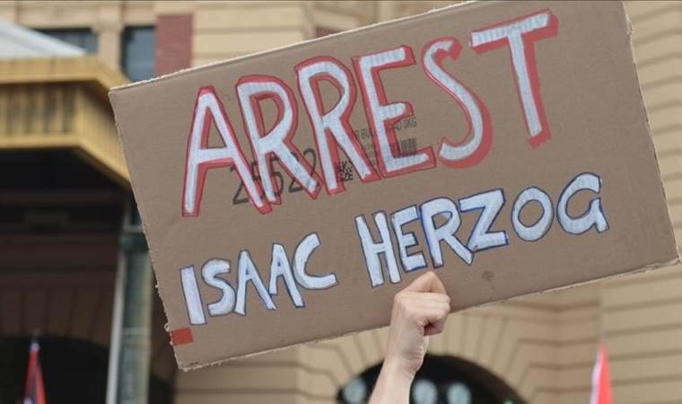 Protests continue for 4th day against Israeli president'