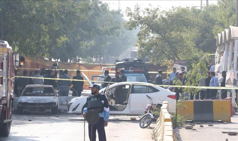 2 officials, 14 militants killed in separate attacks and 2 officials, 14 militants killed in separate attacks and