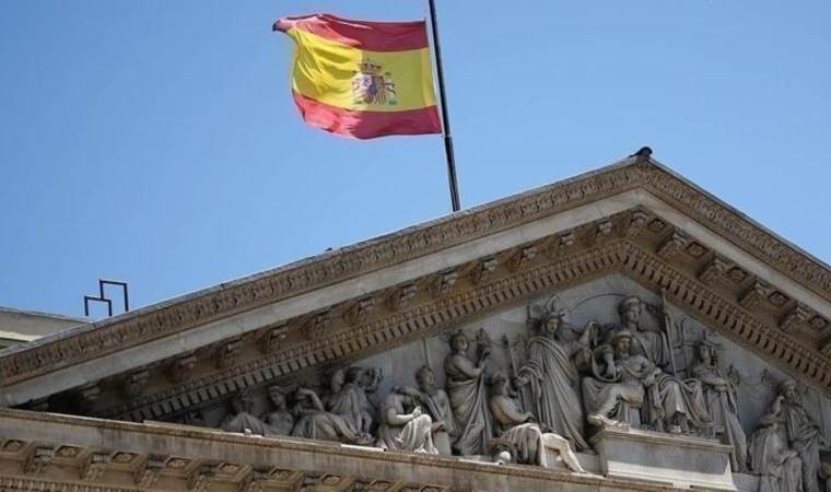 Spain says Musk poses ‘threat to democracy’ after attack