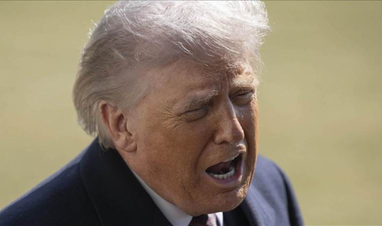 Trump warns Iran of response '20 times harder' if Strait